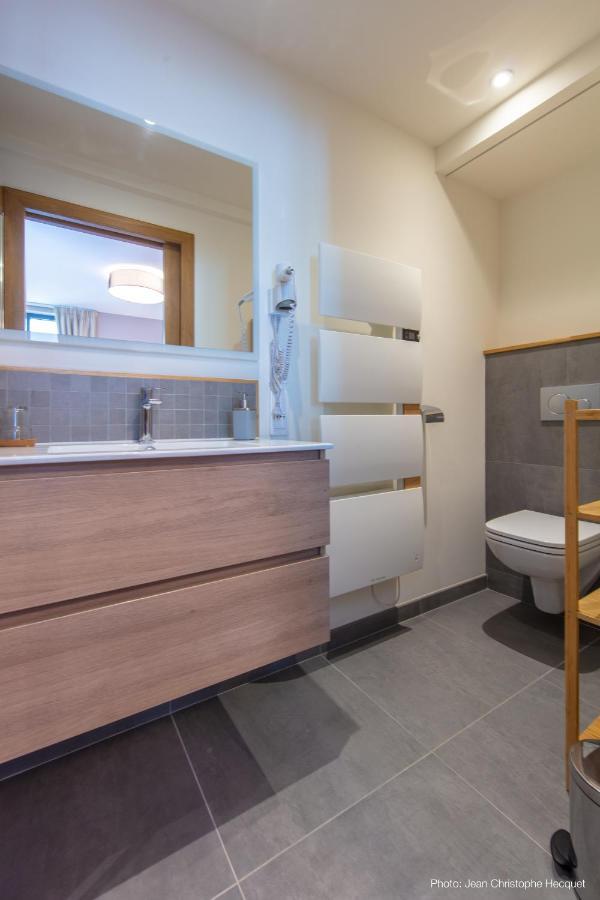 ランス Les Patios Bed & Breakfast エクステリア 写真