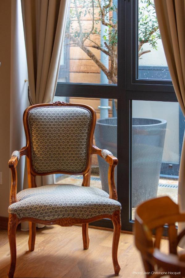 ランス Les Patios Bed & Breakfast エクステリア 写真